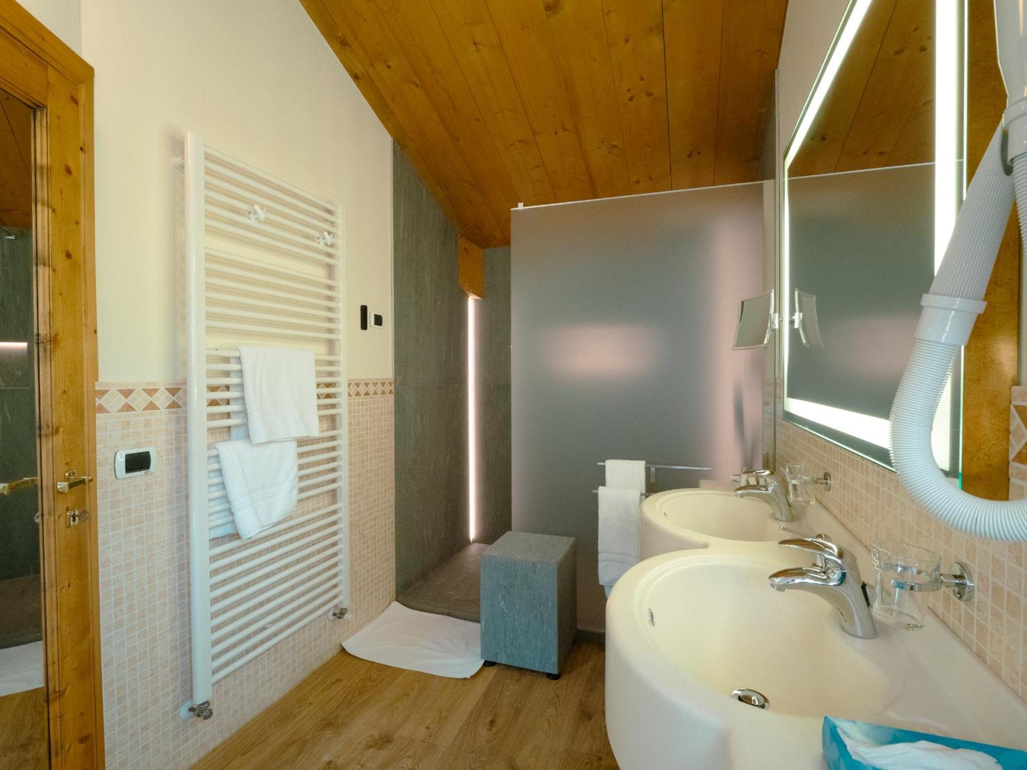 Hotel Cervo Livigno Extérieur photo